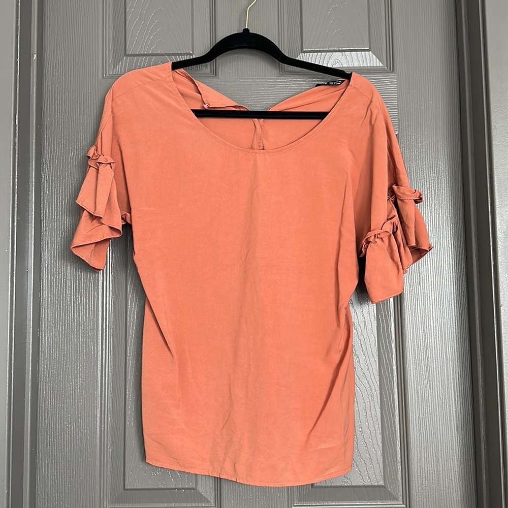 Orange top